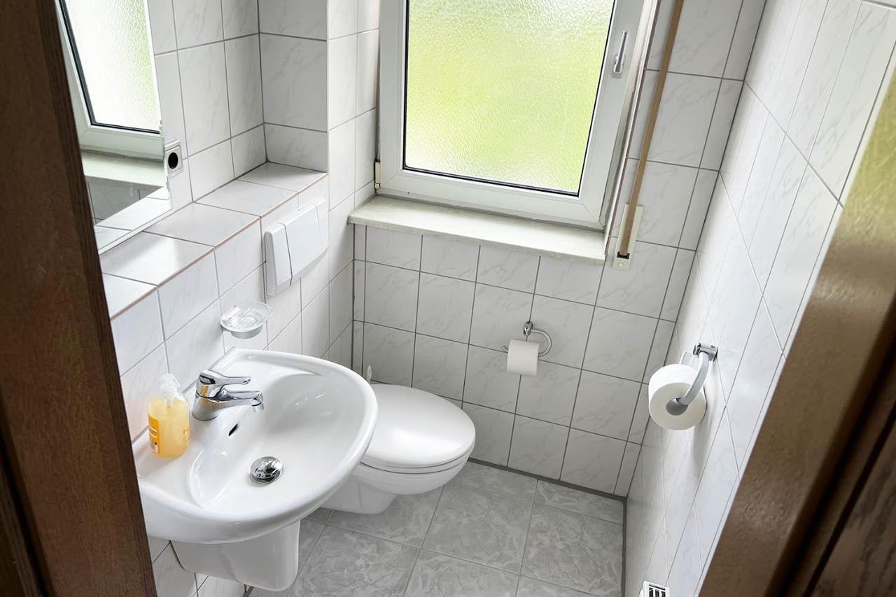 Cozy Worker Apartments นีดาร์คาสเซล ภายนอก รูปภาพ