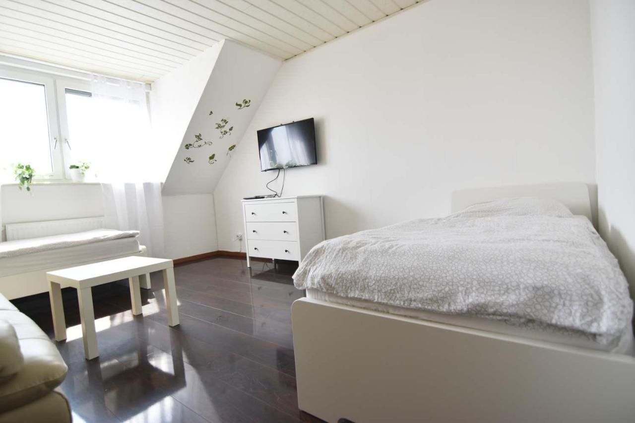 Cozy Worker Apartments นีดาร์คาสเซล ภายนอก รูปภาพ
