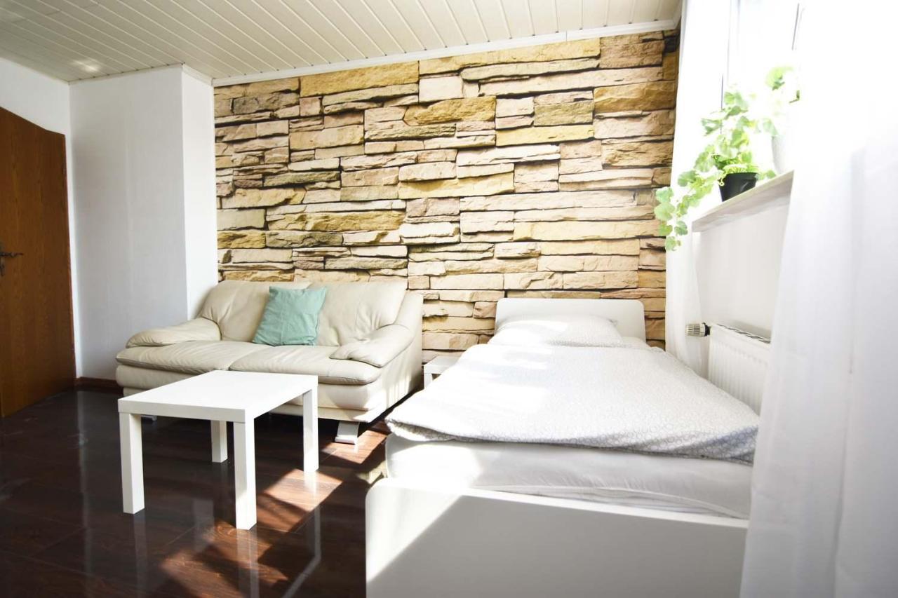 Cozy Worker Apartments นีดาร์คาสเซล ภายนอก รูปภาพ