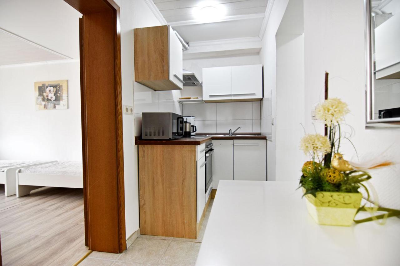 Cozy Worker Apartments นีดาร์คาสเซล ภายนอก รูปภาพ